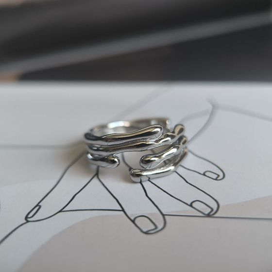 Серебряное кольцо без камней