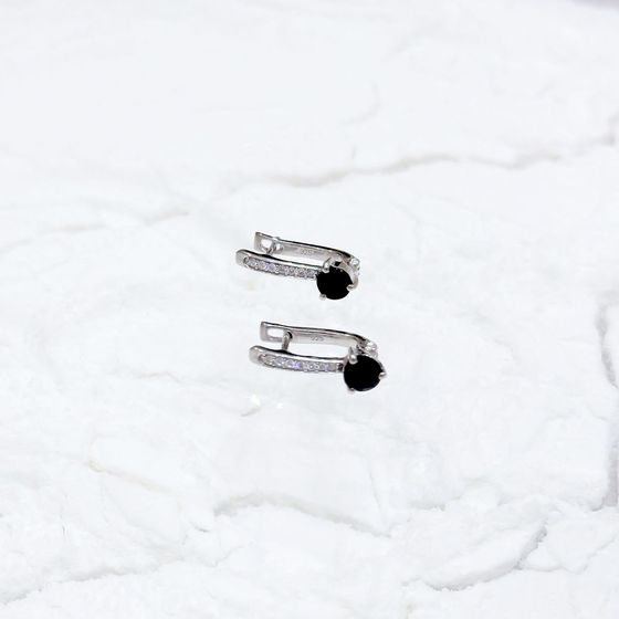 Серебряные серьги с сапфиром 1.711ct, фианитами