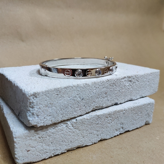 Золотой браслет с фианитами 0.4ct