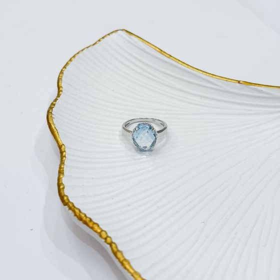 Серебряное кольцо с топазом 4.95ct