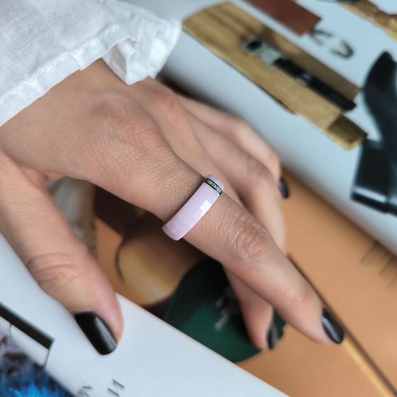 Серебряное кольцо с керамикой