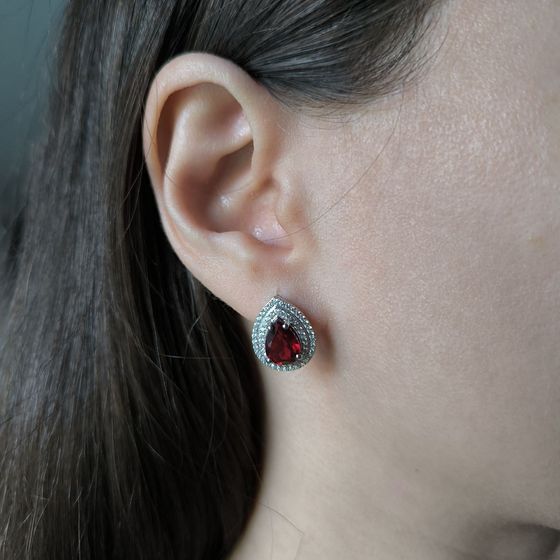 Серебряные серьги с гранатом 4.434ct
