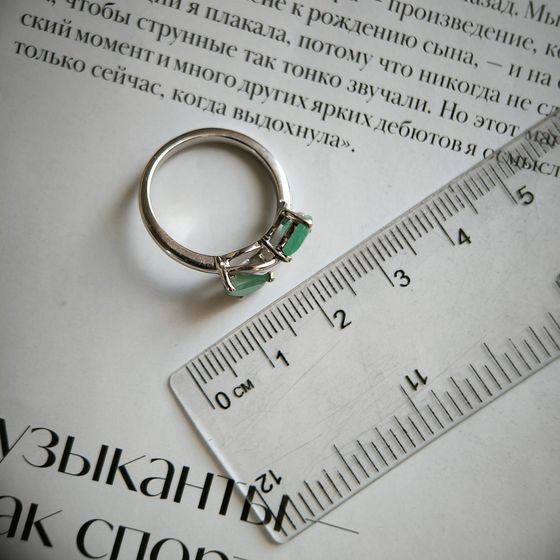 Серебряное кольцо с изумрудом 2.008ct