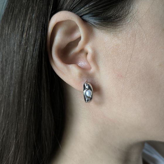 Серебряные серьги с жемчугом