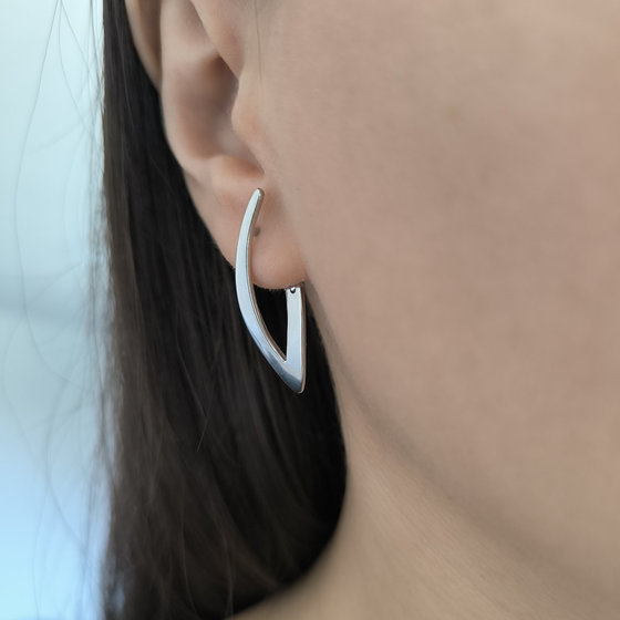 Серебряные серьги без камней