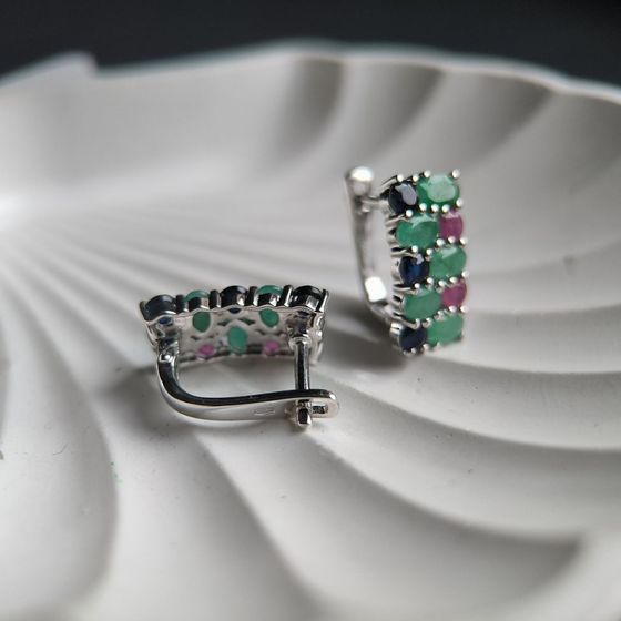 Серебряные серьги с сапфиром 4.05ct, изумрудом, рубином