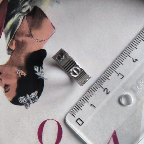 Серебряное кольцо без камней