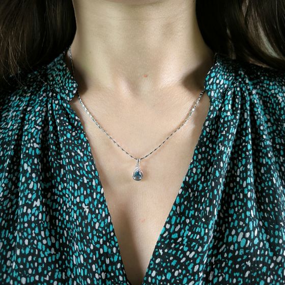 Серебряная подвеска с топазом Лондон Блю 0.547ct