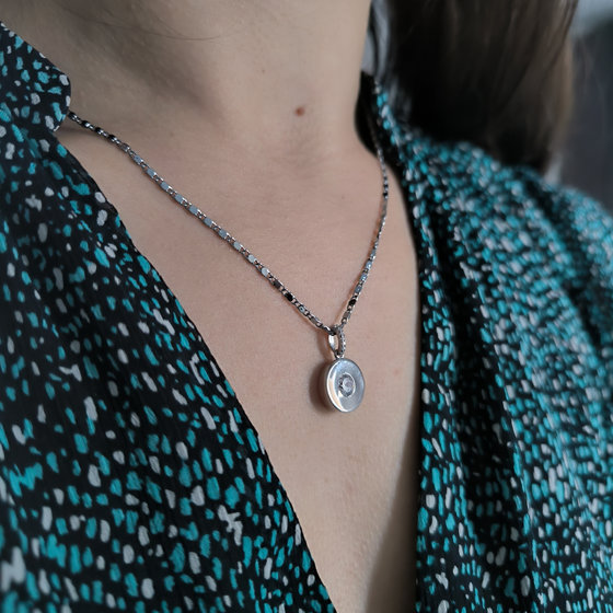 Серебряная подвеска с фианитами