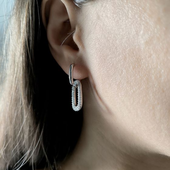 Серебряные серьги с фианитами