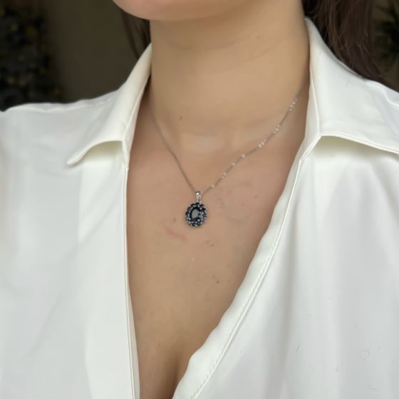 Серебряная подвеска с сапфиром 5.375ct
