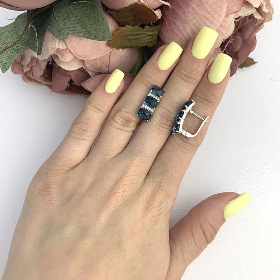 Серебряные серьги с топазом Лондон Блю 4.575ct