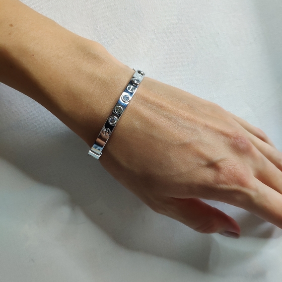 Золотой браслет с фианитами 0.4ct