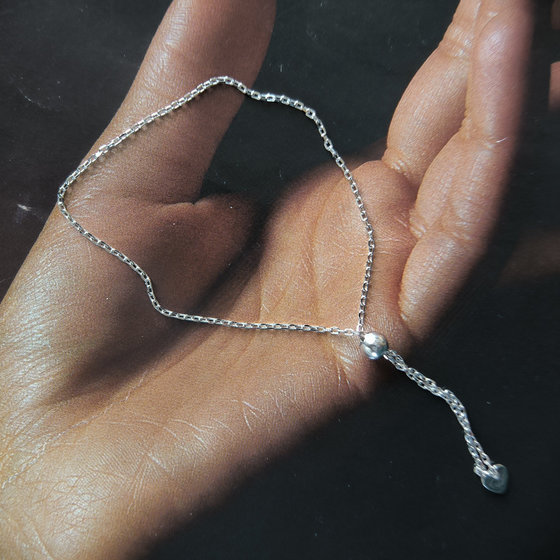 Серебряный браслет без камней