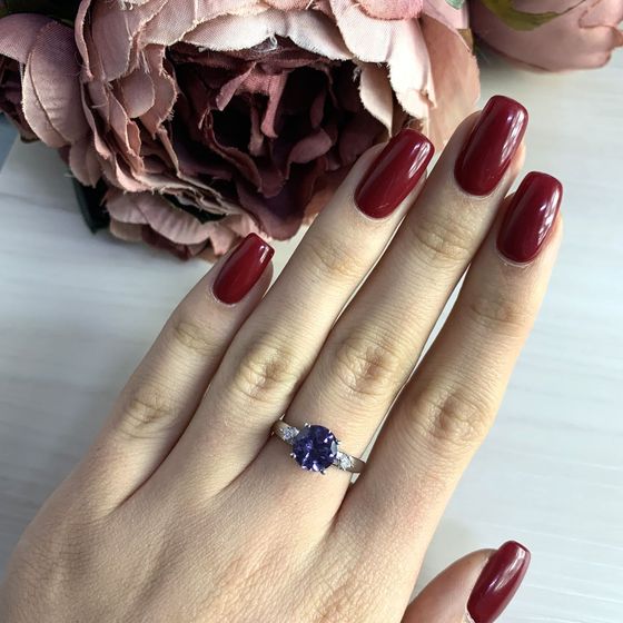 Серебряное кольцо с александритом 2.394ct
