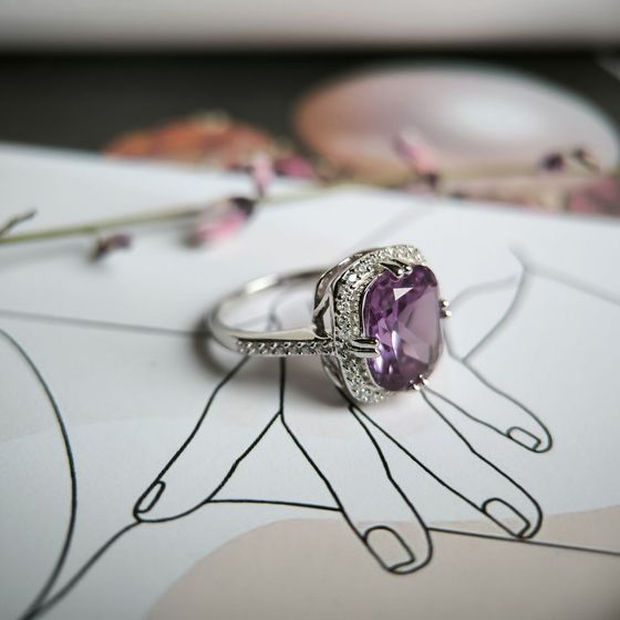 Серебряное кольцо с александритом 6.948ct