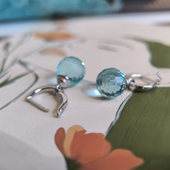 Серебряные серьги с фианитами