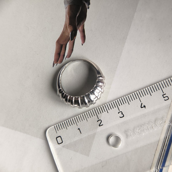 Серебряное кольцо без камней