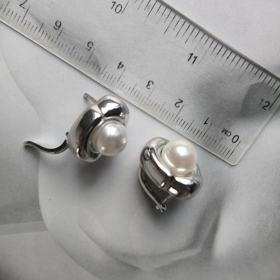 Серебряные серьги с жемчугом