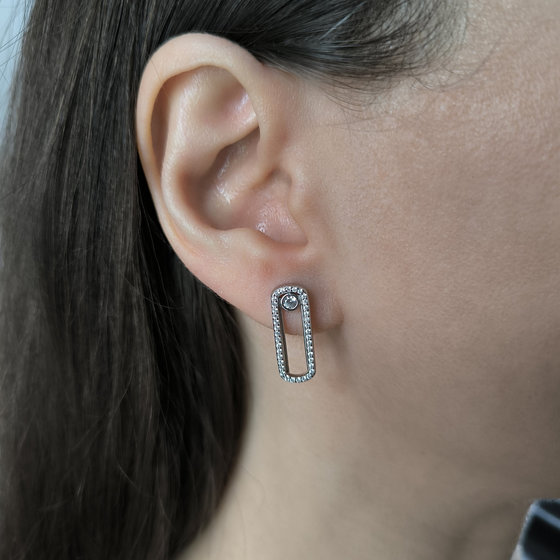 Серебряные серьги с фианитами