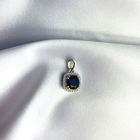 Серебряная подвеска с сапфиром nano 1.758ct