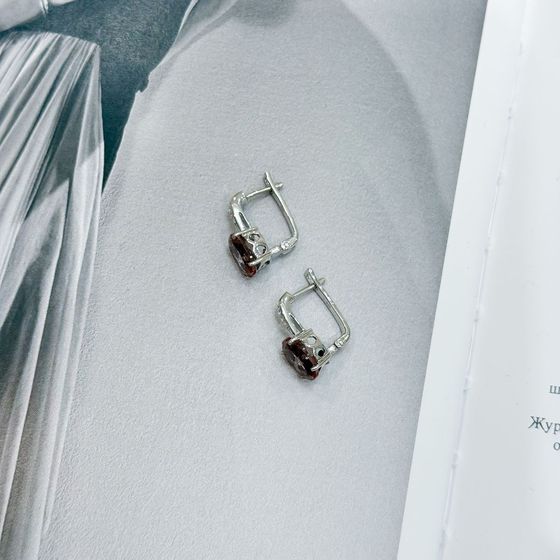 Серебряные серьги с султанитом 5.115ct