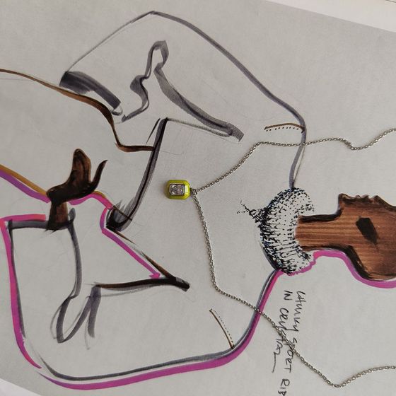 Серебряное колье с фианитами, емаллю