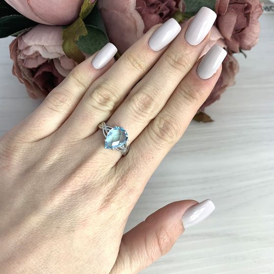 Серебряное кольцо с топазом 8.05ct