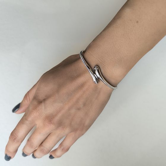 Серебряный браслет с фианитами