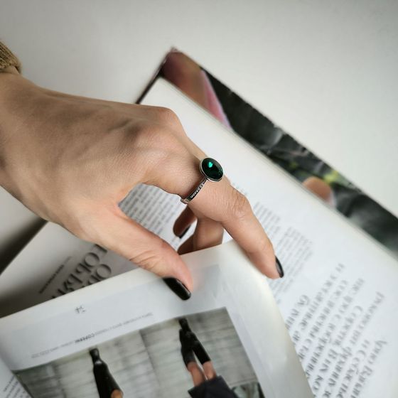 Серебряное кольцо с фианитами