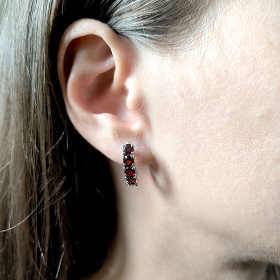 Серебряные серьги с гранатом 3.142ct