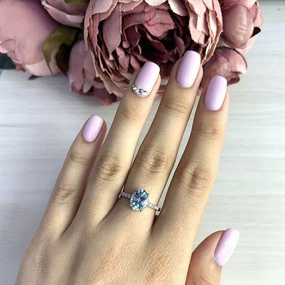 Серебряное кольцо с топазом 2.437ct