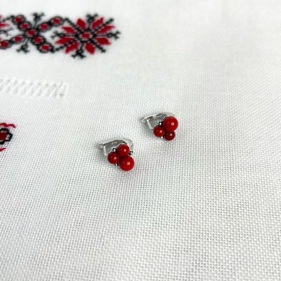 Серебряные серьги с кораллом