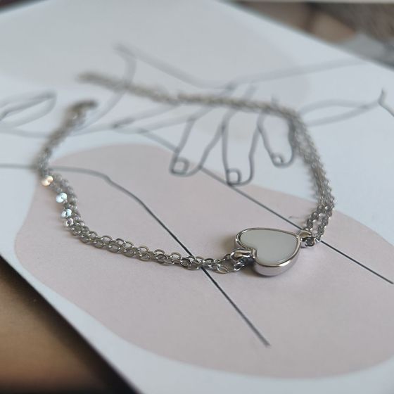 Серебряный браслет с перламутром