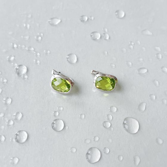 Серебряные серьги с хризолітом 6.567ct