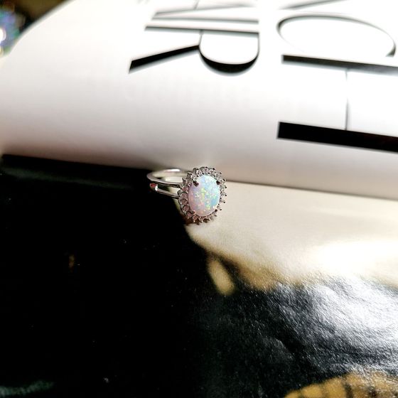Серебряное кольцо с опалом 1.318ct, фианитами