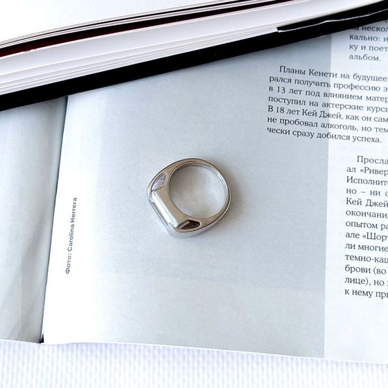Серебряное кольцо с топазом 2.875ct