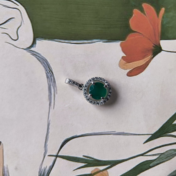 Серебряная подвеска с агатом 1.017ct, фианитами