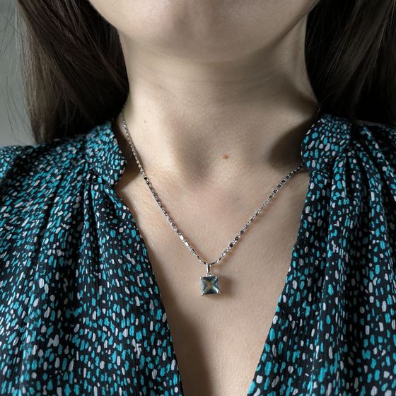 Серебряная подвеска с мистик топазом 1.938ct