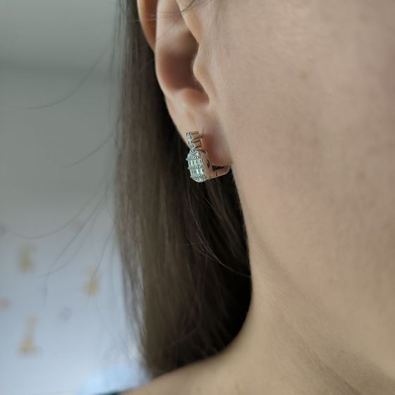 Серебряные серьги с фианитами