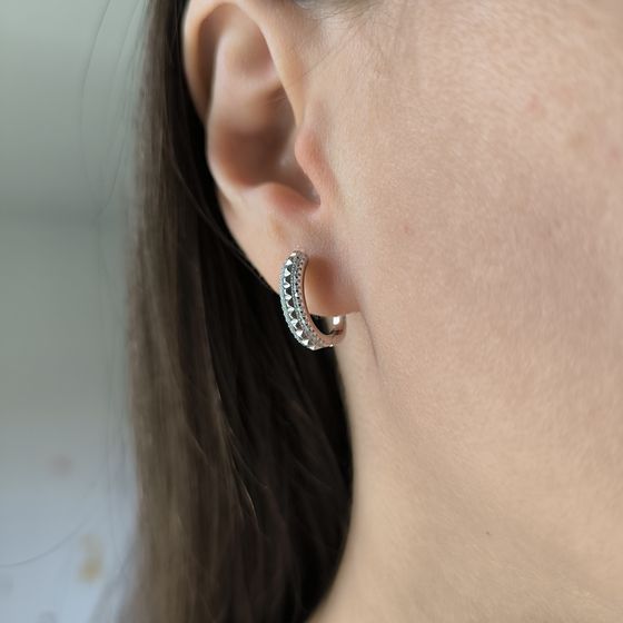 Серебряные серьги с фианитами