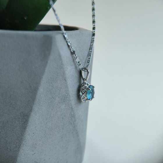 Серебряная подвеска с топазом Лондон Блю 0.917ct