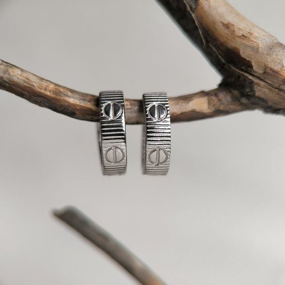 Серебряные серьги без камней