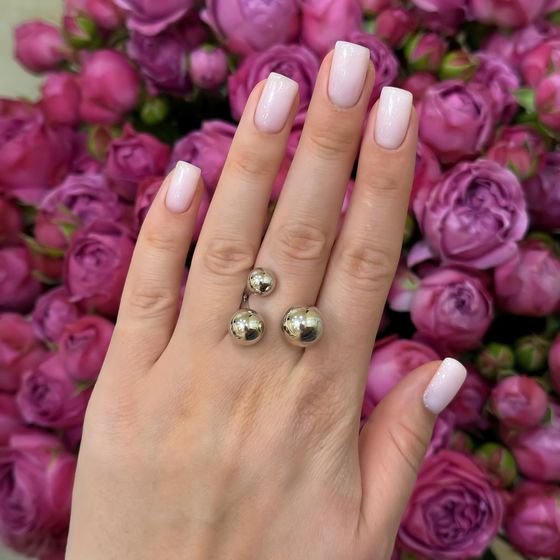 Серебряное кольцо без камней