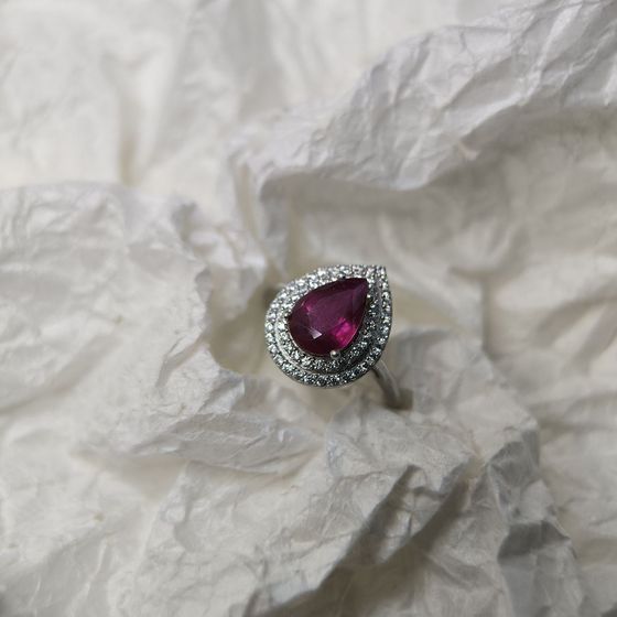 Серебряное кольцо с рубином 3.013ct
