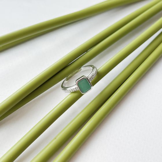 Серебряное кольцо с изумрудом 1.158ct