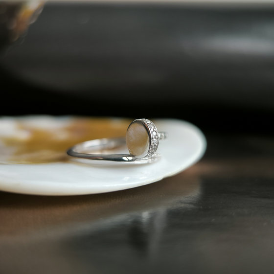 Серебряное кольцо с фианитами 0.12ct