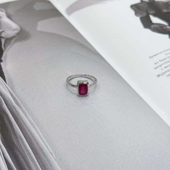 Серебряное кольцо с рубином 2.292ct
