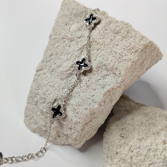 Серебряный браслет с емаллю