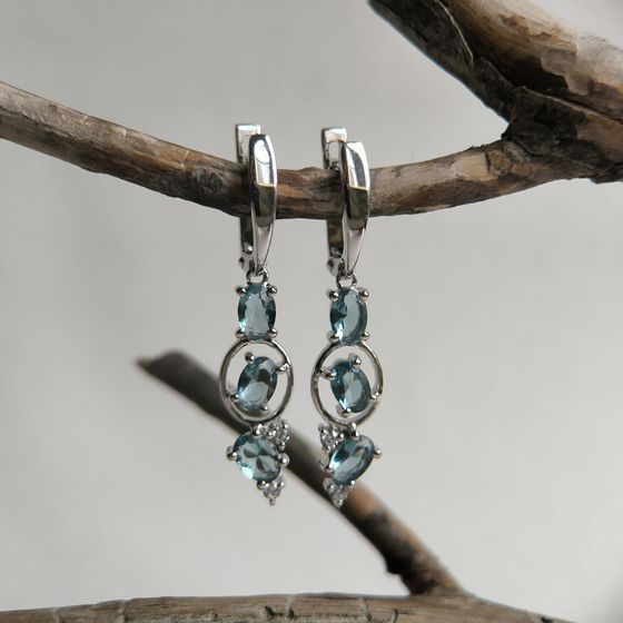 Серебряные серьги с топазом Лондон Блю 2.013ct